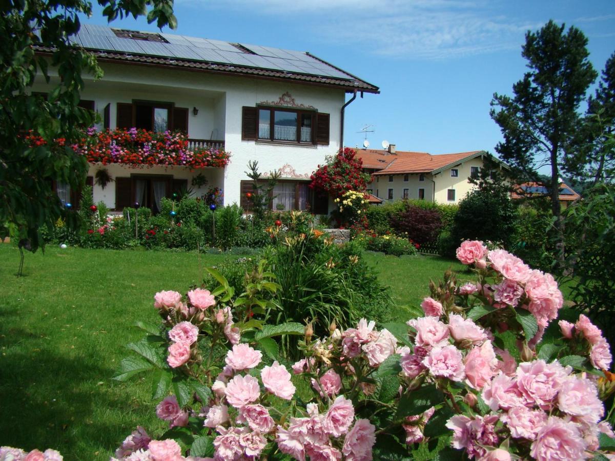 Gaestehaus St. Bartholomae Samerberg Exterior foto